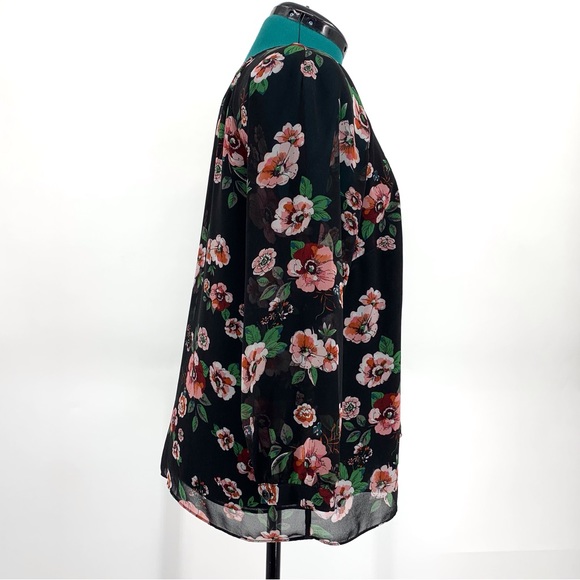 Cabi Garden Blouse # 3595, Black with Rose Print Layered 3/4 Sleeve Top, Medium - Picture 11 of 17